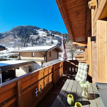 Heidi's Hideaway *