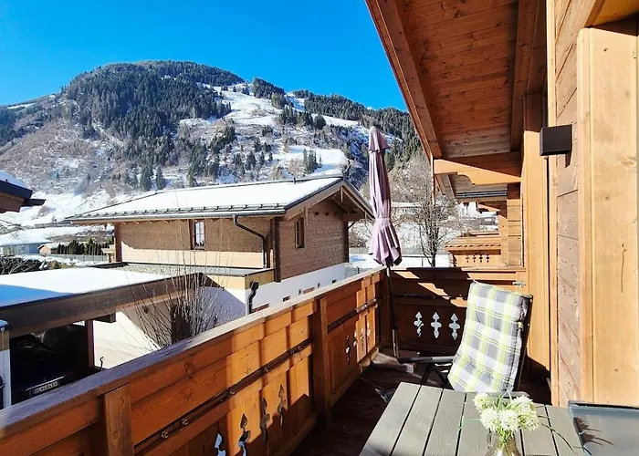 Heidi's Hideaway *